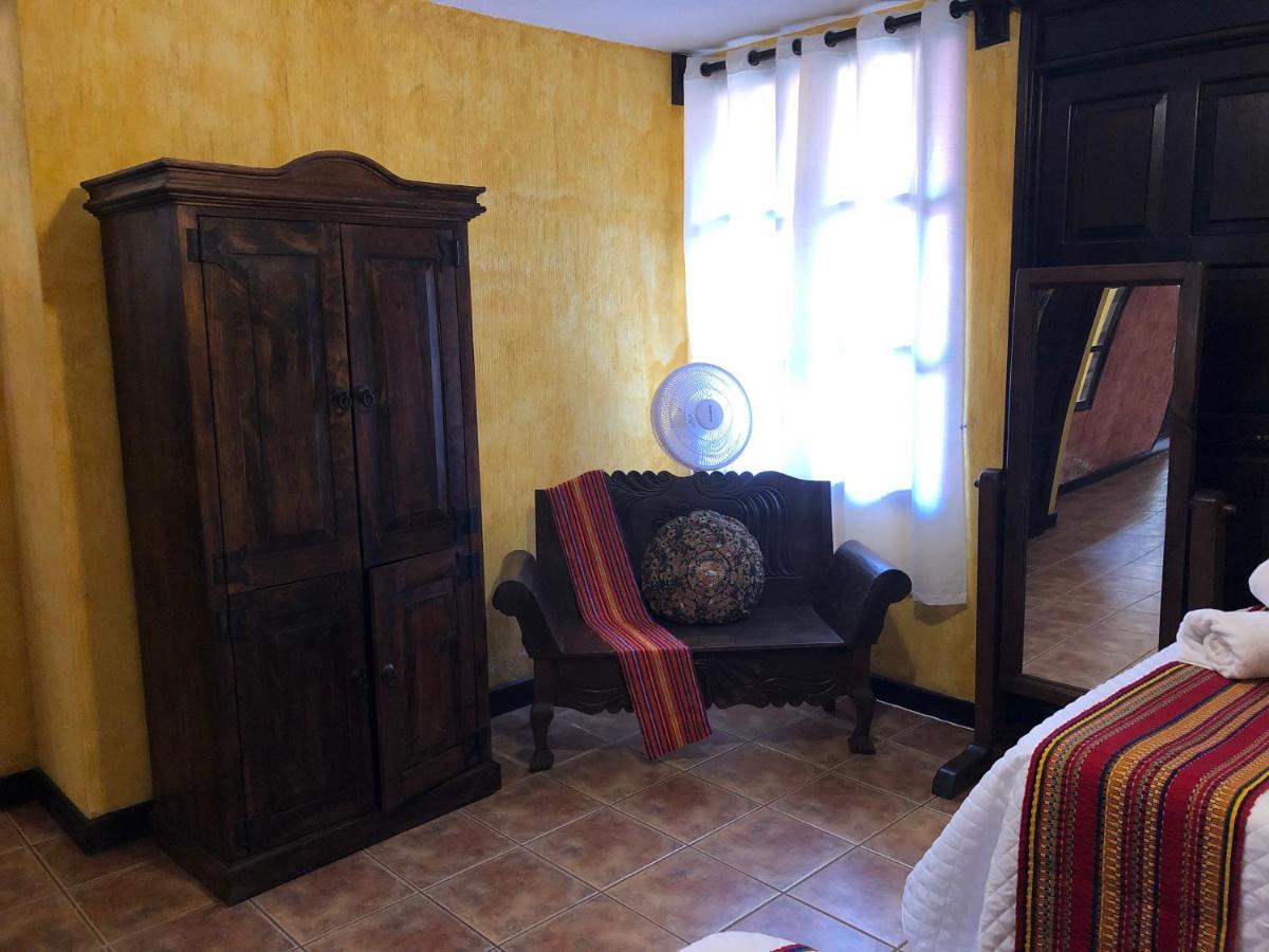 Casona Del Conquistador Antigua Exteriör bild