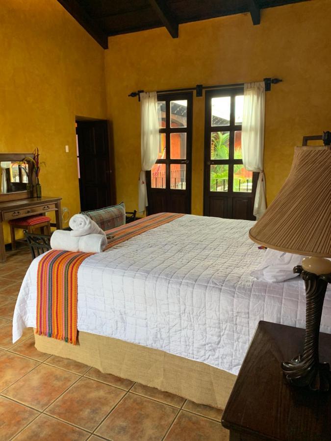 Casona Del Conquistador Antigua Exteriör bild