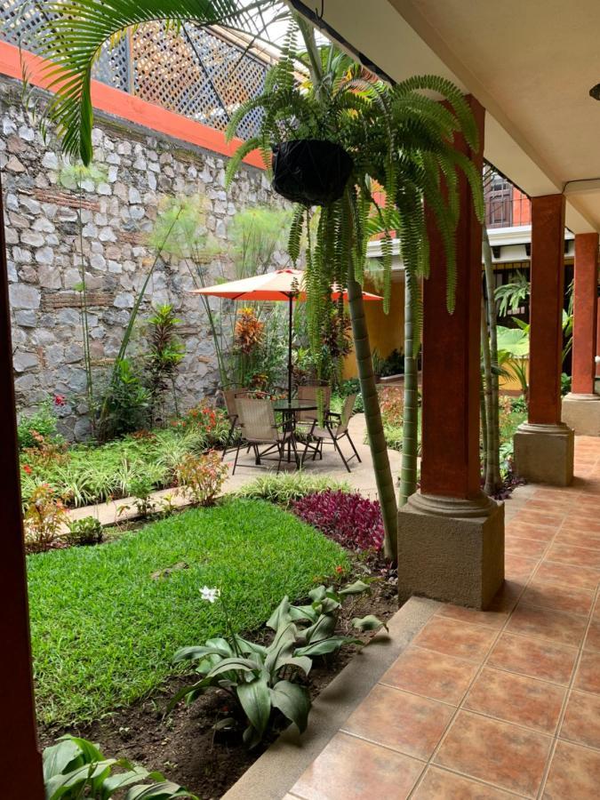 Casona Del Conquistador Antigua Exteriör bild
